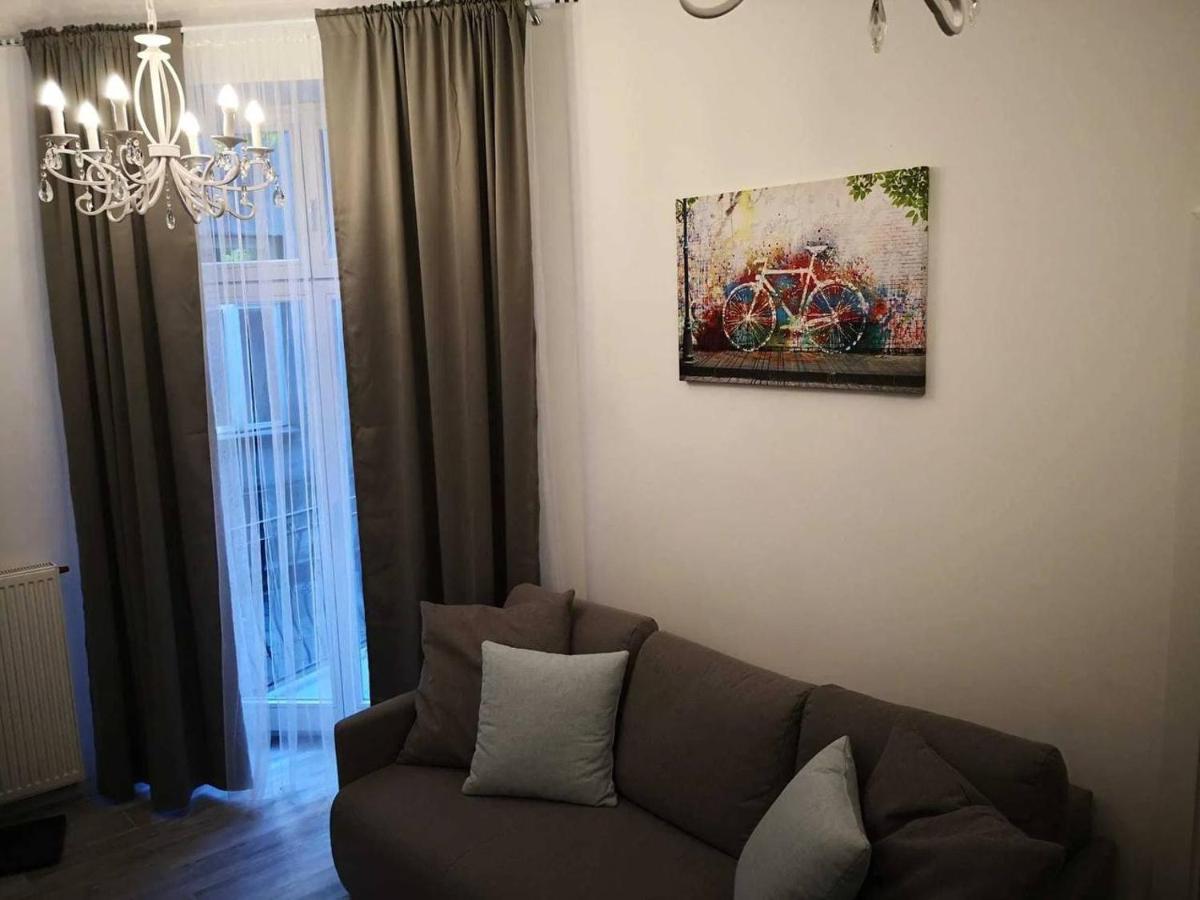 Z-1 Krakow Old Town O&P Apartfamily מראה חיצוני תמונה